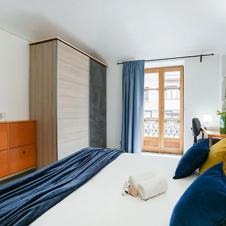 Vanchiglia House * Turin